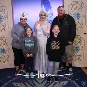 Meet your Posher, Mindy